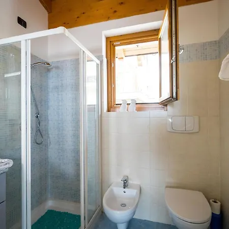 Ferienwohnung Glicini In
