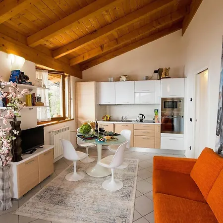 Ferienwohnung Glicini In *